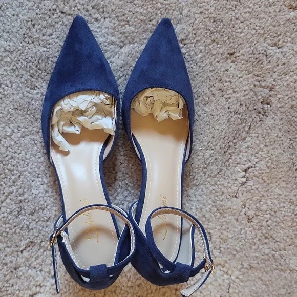 Blue heels - Picture 3 of 3